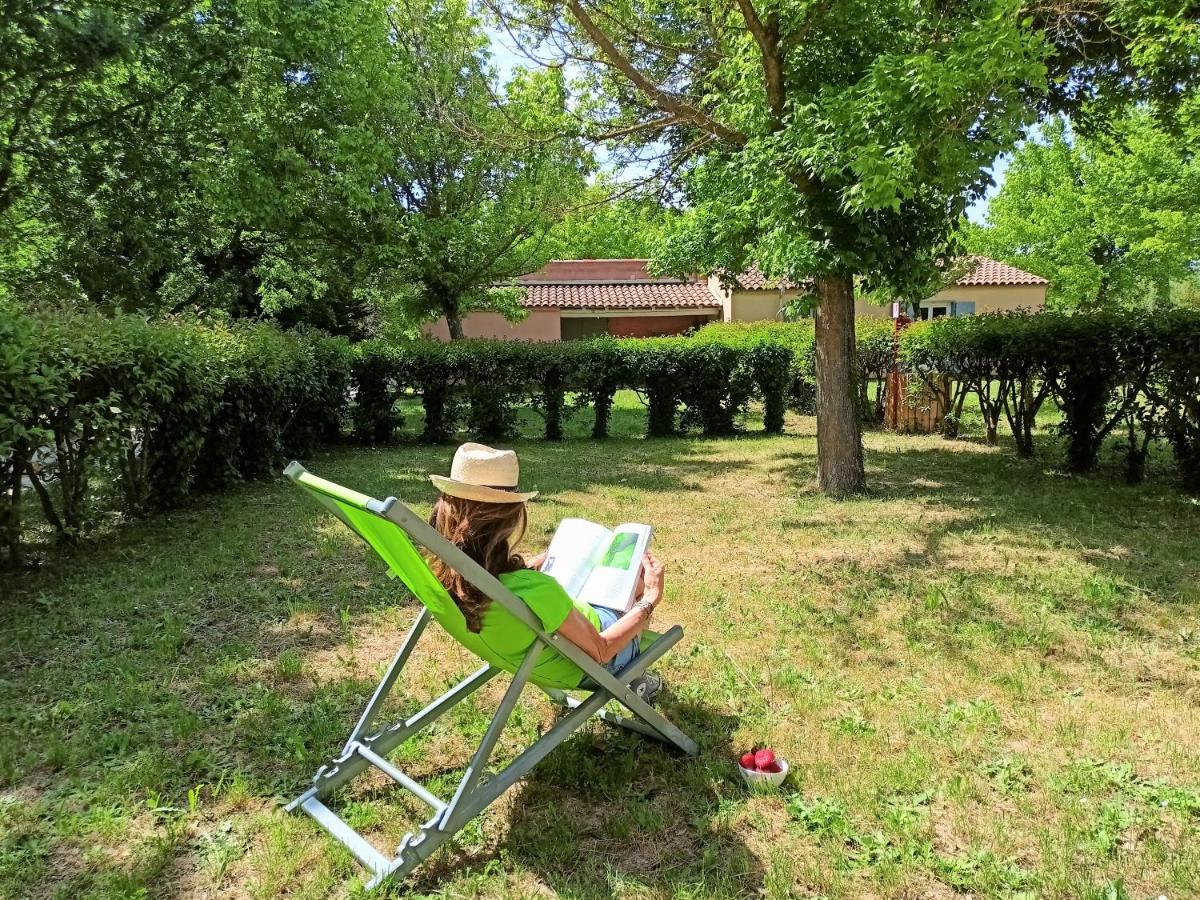 Domaine Le Moulin Neuf Hotel Saint-Quentin-la-Poterie Eksteriør billede